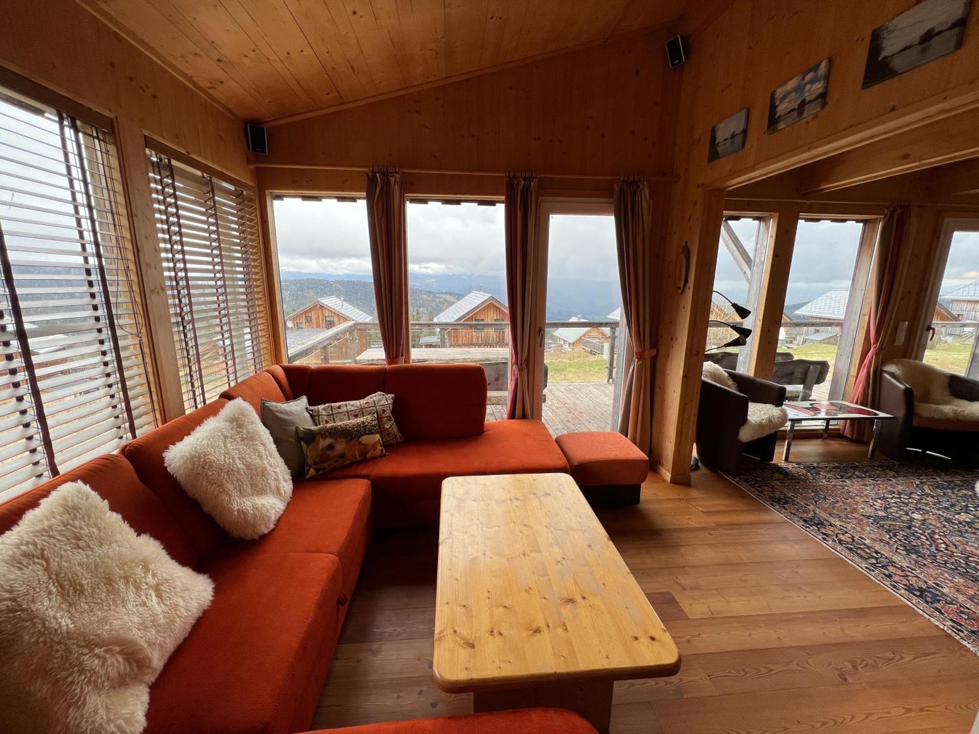 1A Chalet '4 Jahreszeiten' Ski Fahren Und Jacuzzi Mit Aussicht! Bad Sankt Leonhard im Lavanttal Exterior photo